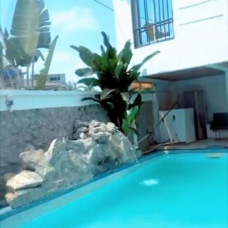 Appartement 2 Chambres Residence Avec Piscine Yaounde Bagian luar foto